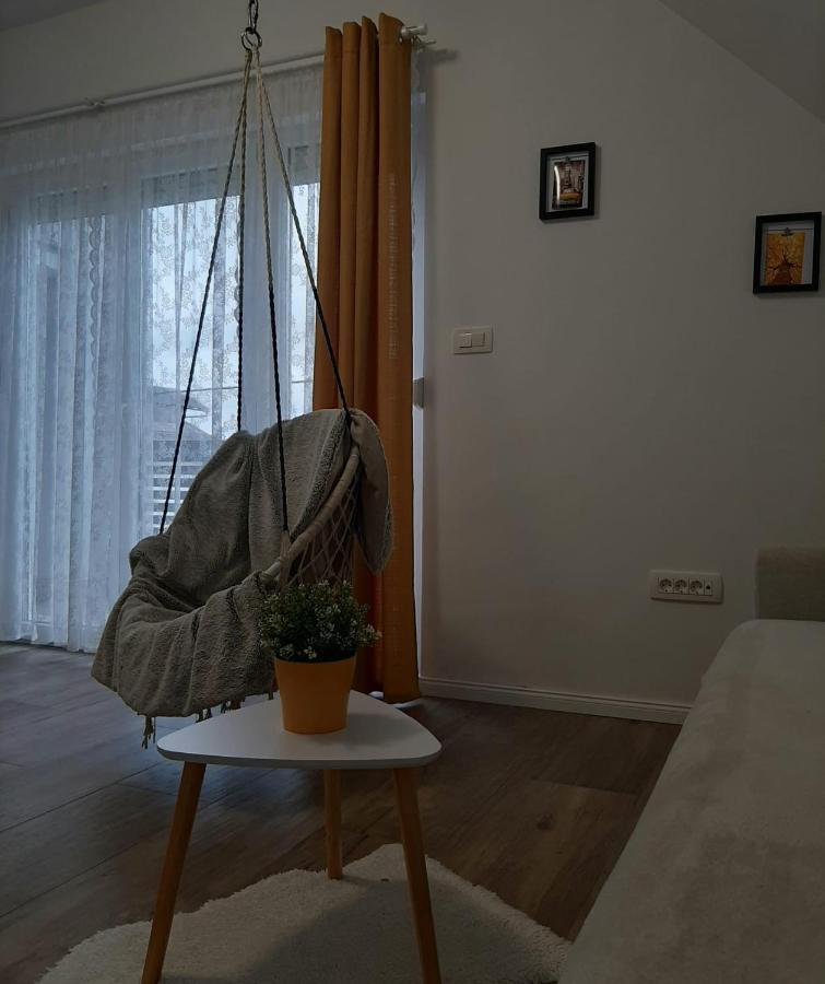 Elegant Inn Gospić Kültér fotó